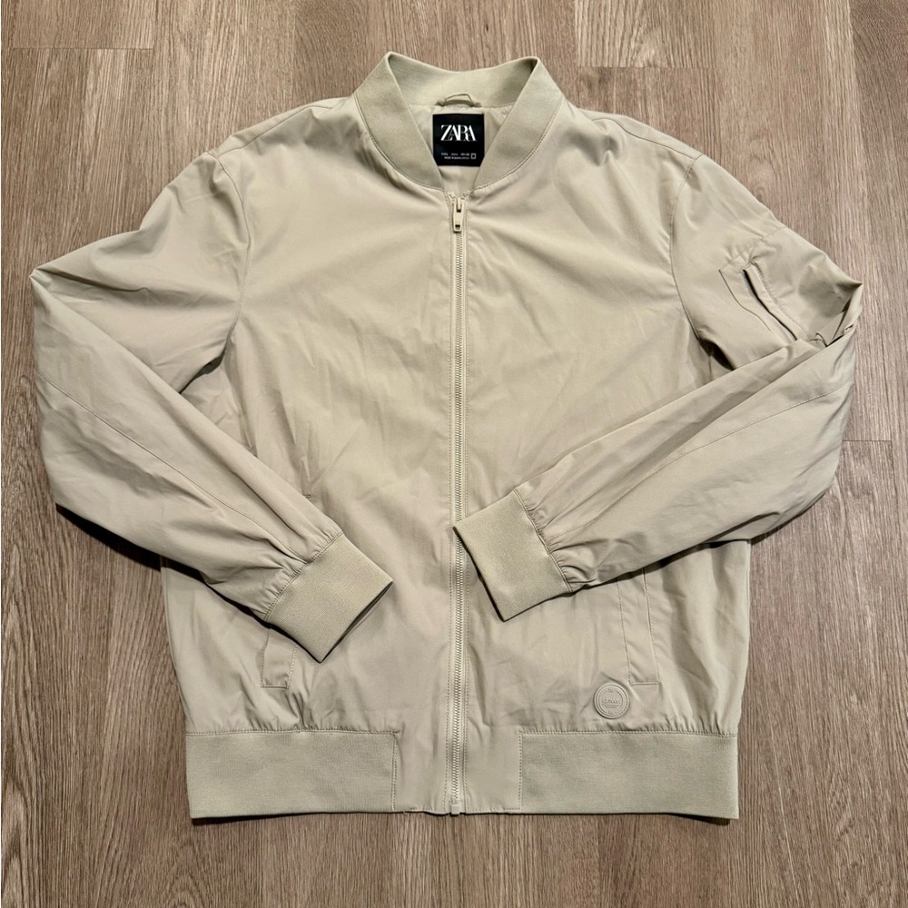 BARELY WORN Zara Men's Sand Bomber Jacket (Large)